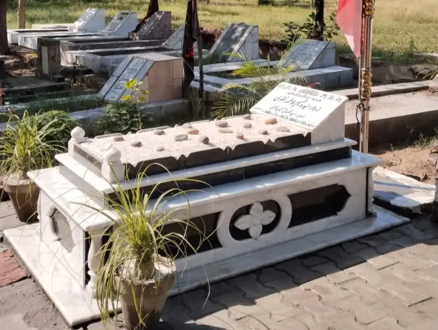 safe grave from rain