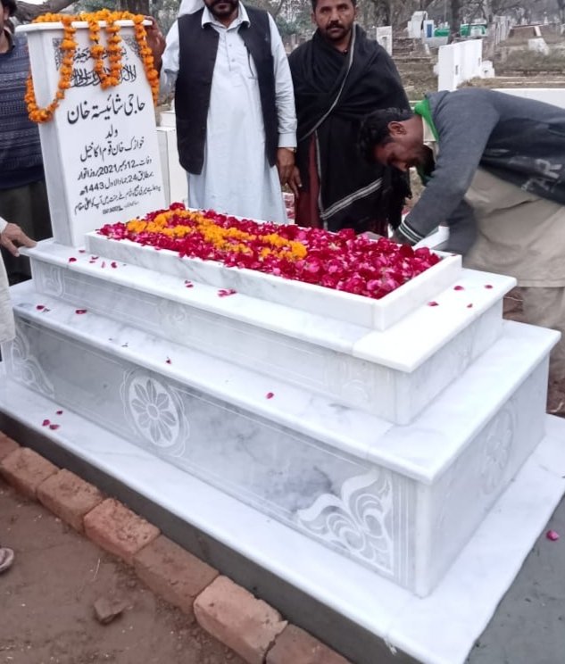 zyart white grave design